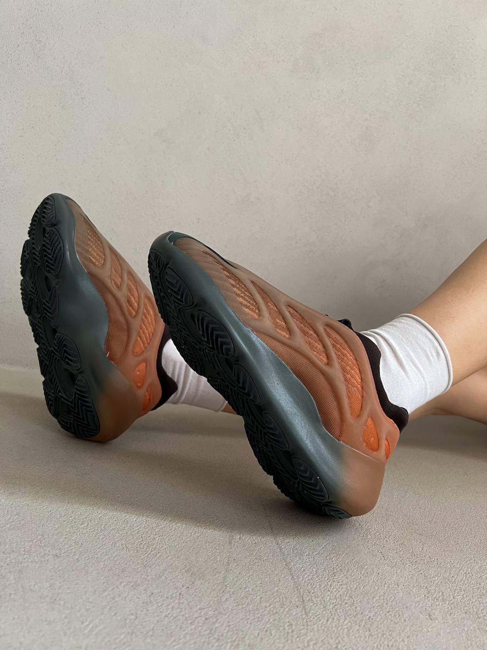 Adidas Yeezy Boost 700 V3 Fade