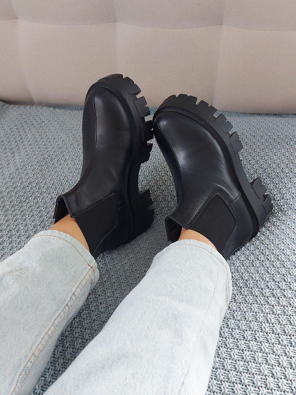 Chelsea Black v2