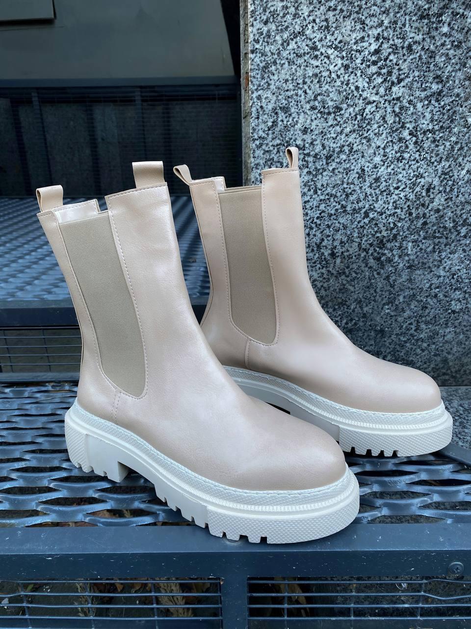 Chelsea Beige 3