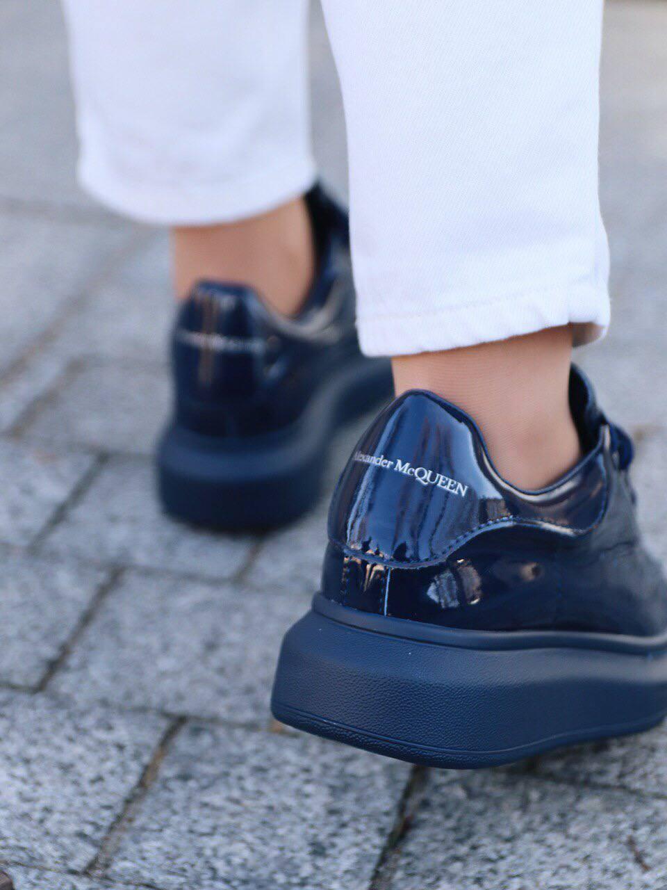 Alexander McQueen Low Blue Patent