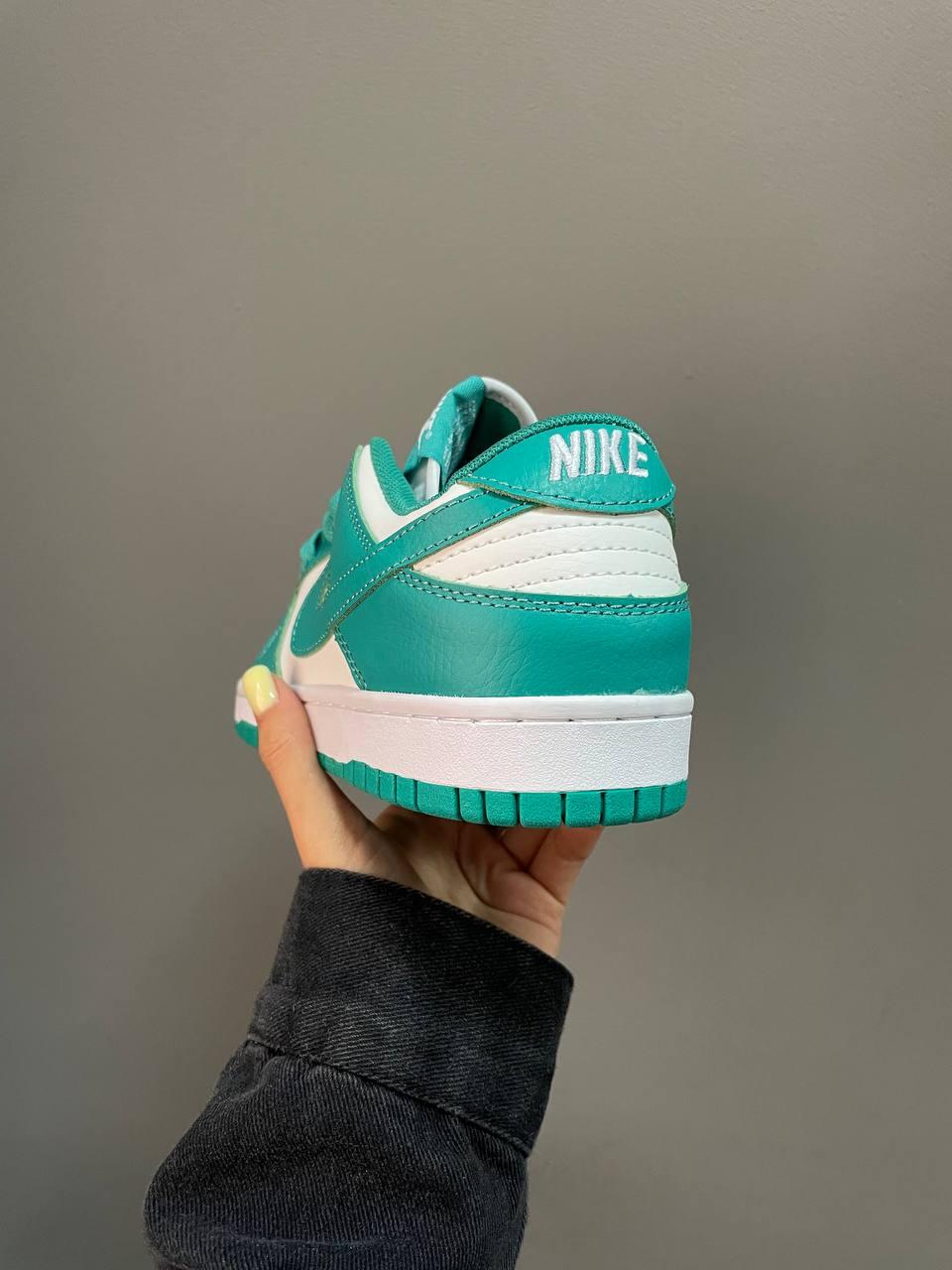 Nike Dunk Low Green White