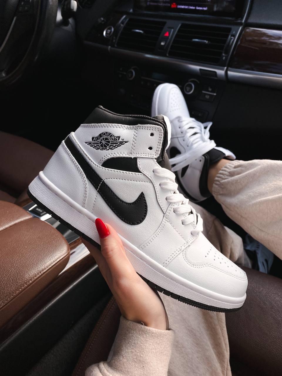 Nike Air Jordan 1 Retro High White Black