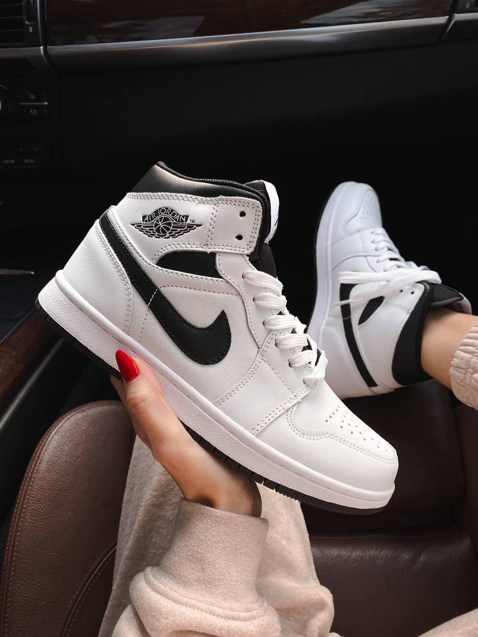 Nike Air Jordan 1 Retro High White Black