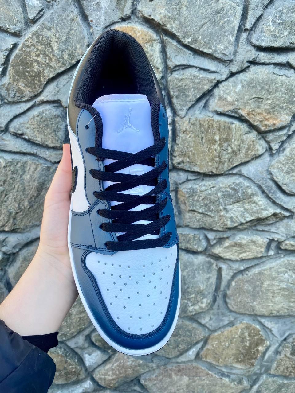 Nike Air Jordan Retro 1 Low Blue Black White