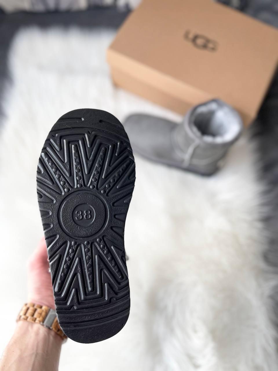 UGG Vegan Grey