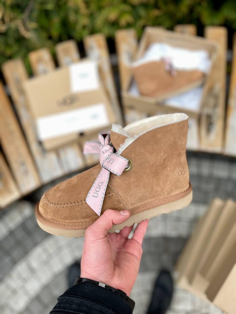 Ugg Front Bow Chestnut