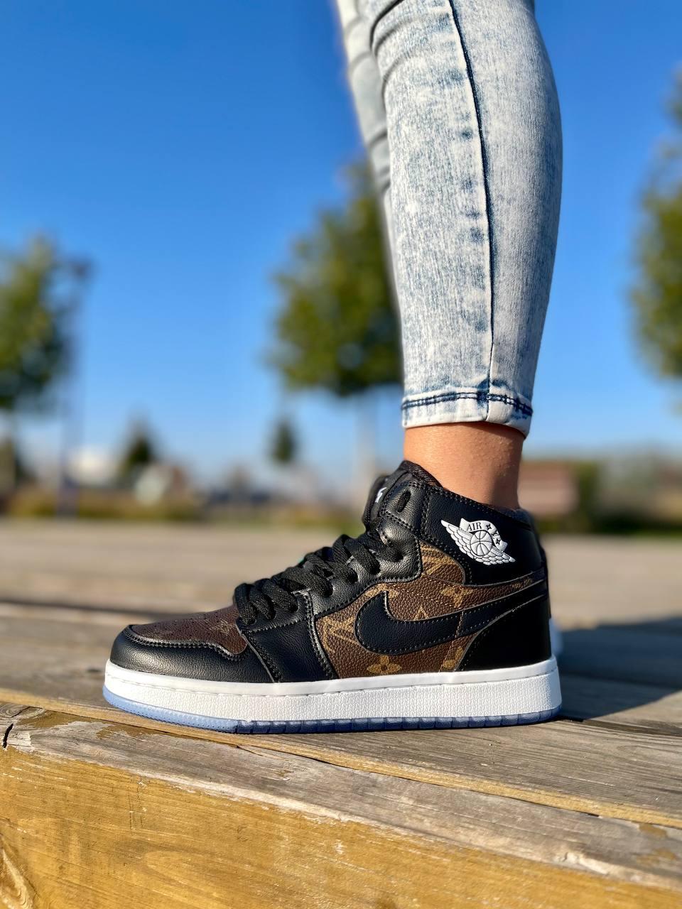 Nike Air Jordan 1 Mid x LV