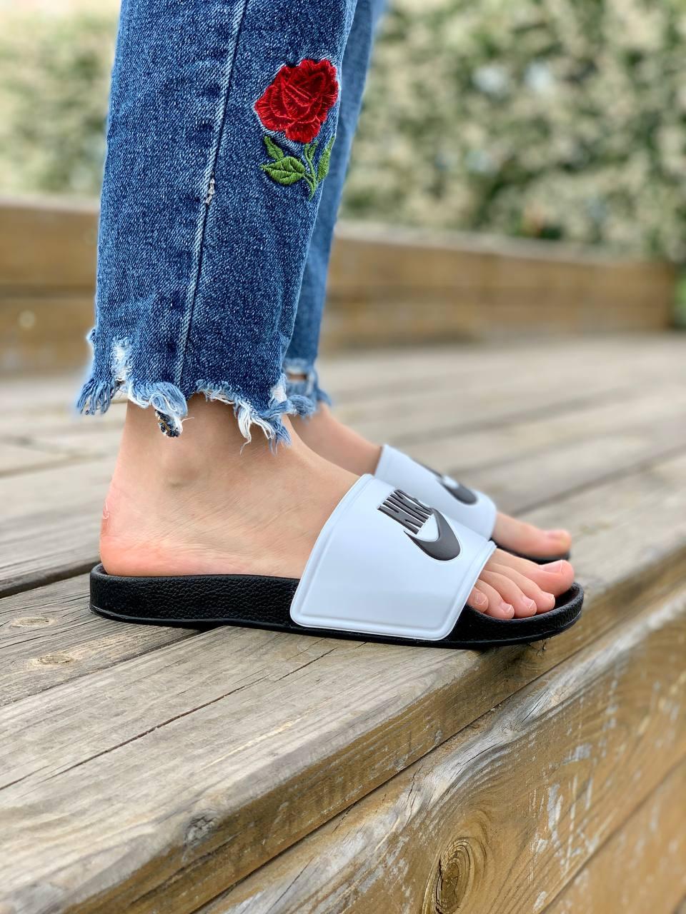 Nike Slides White Black