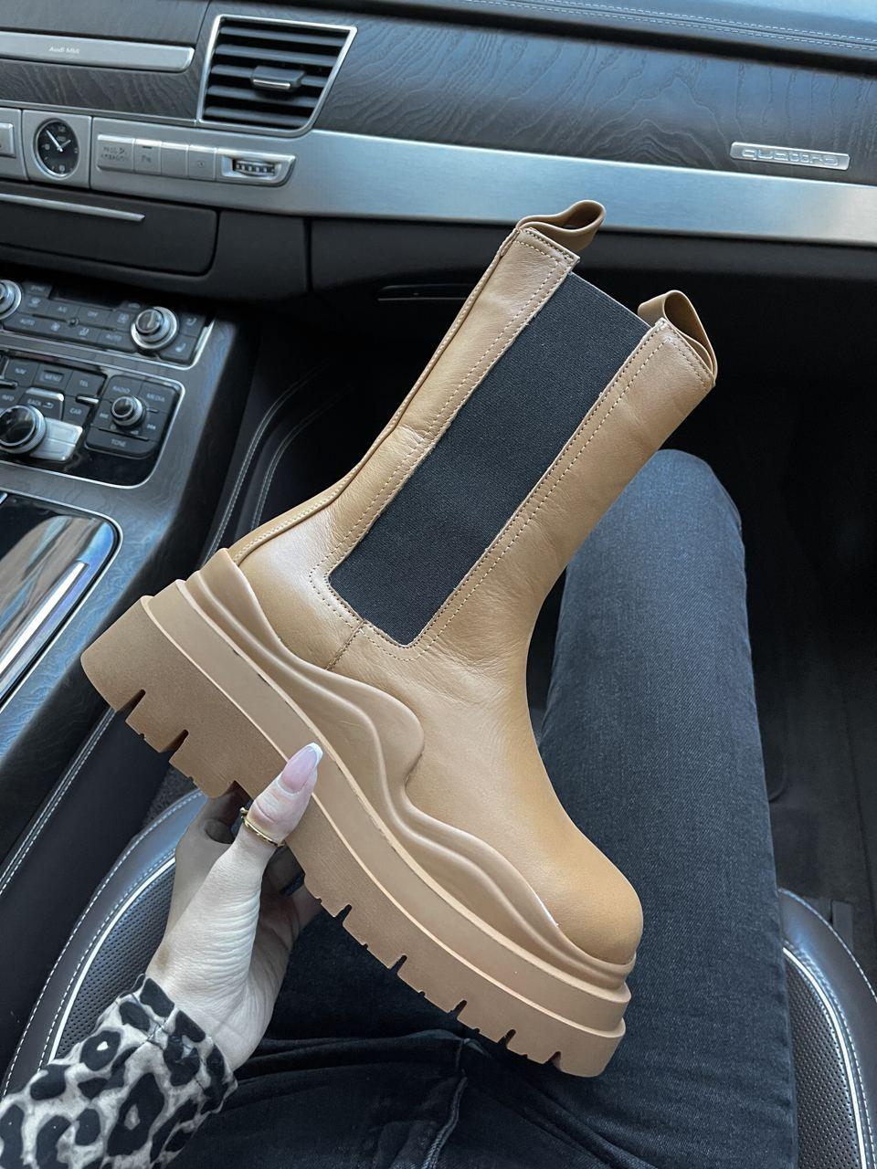Bottega Veneta Beige