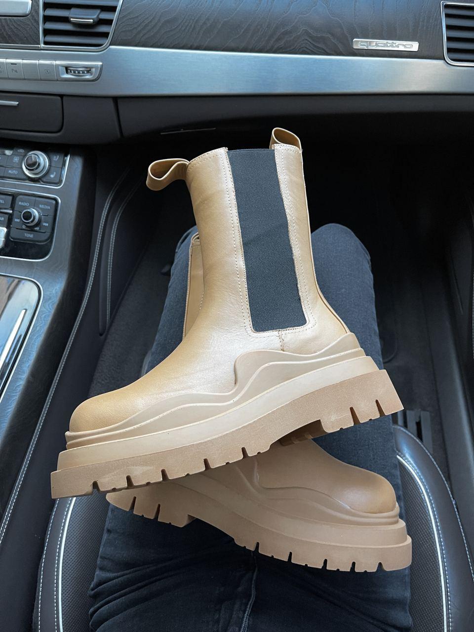 Bottega Veneta Beige