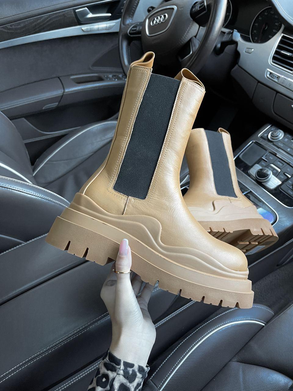 Bottega Veneta Beige