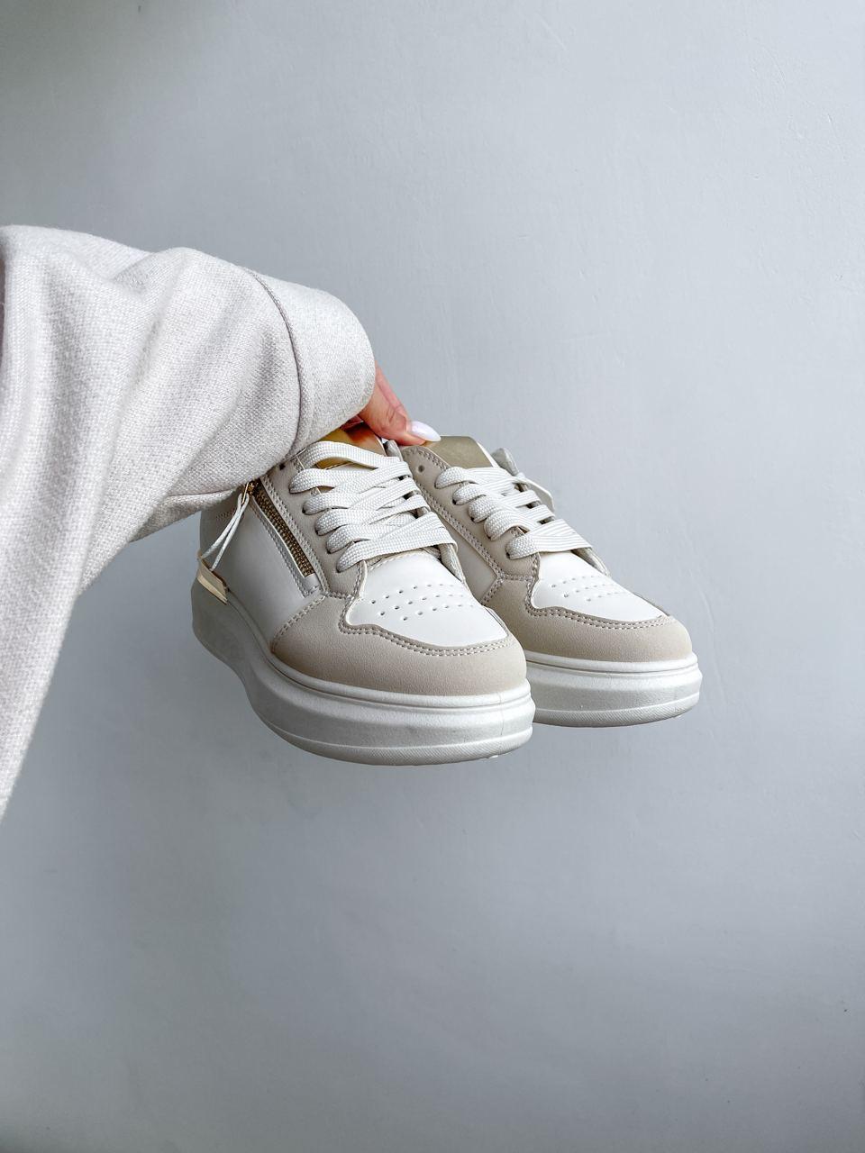Sneakers White Grey