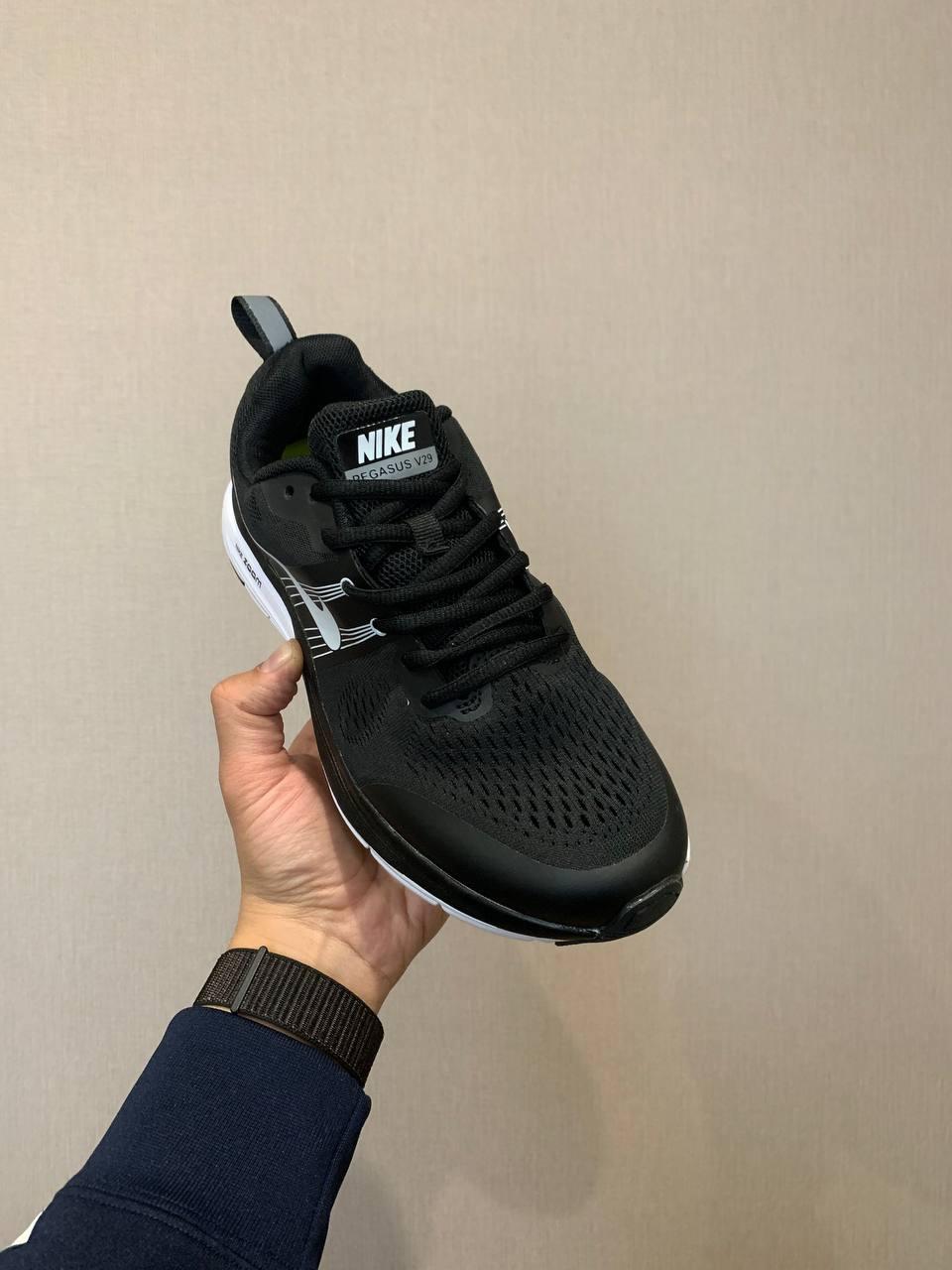 Nike Pegasus Black White