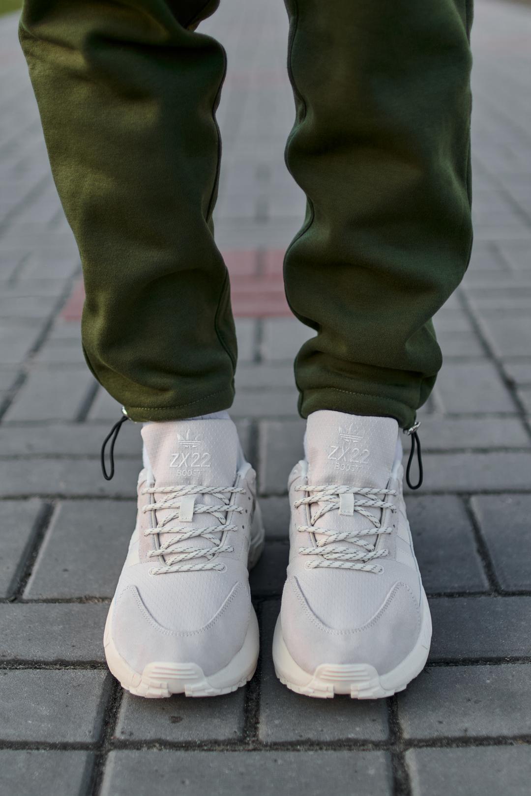 Adidas ZX 22 Boost Beige