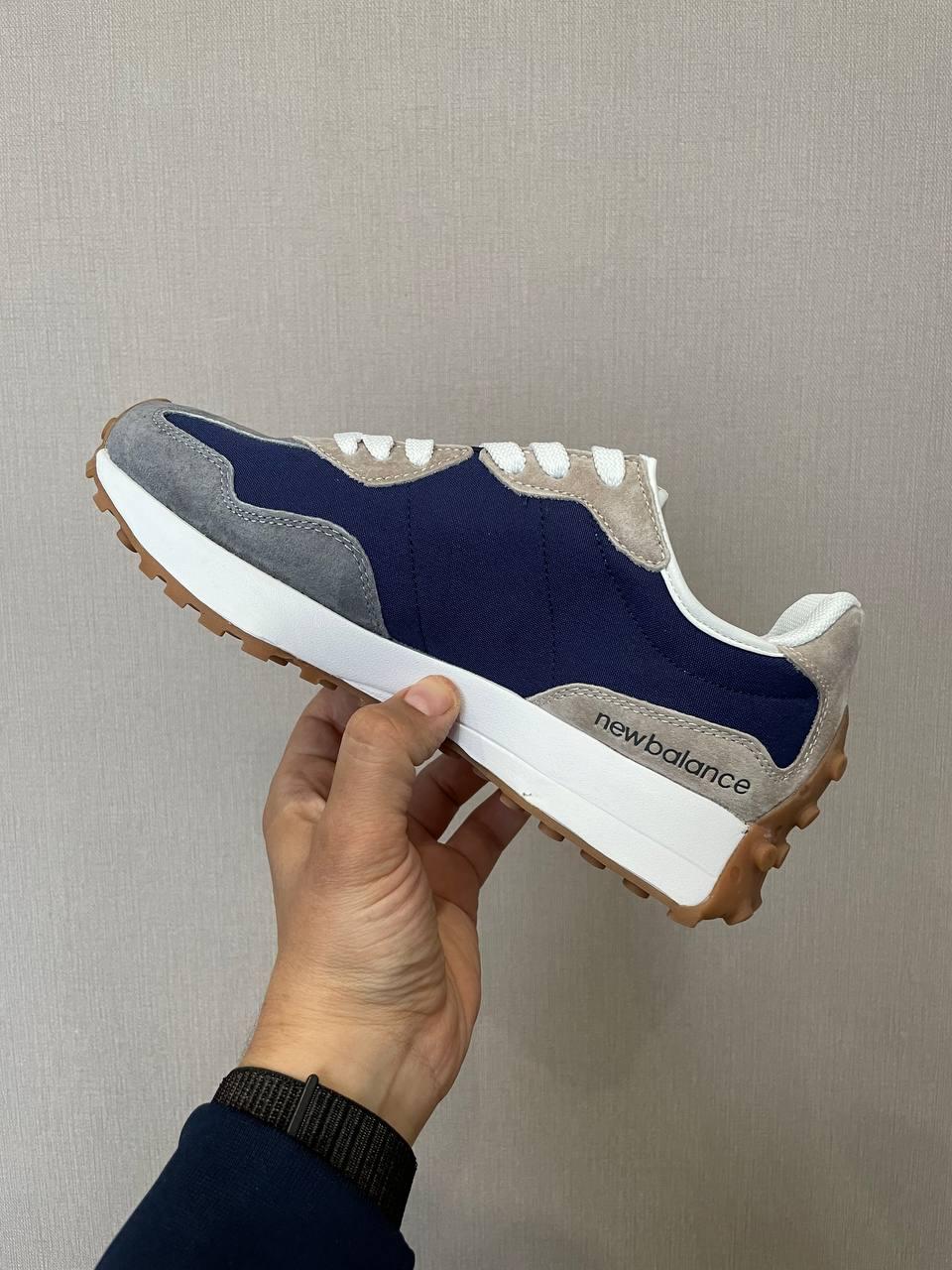 New Balance 327 Casablanca