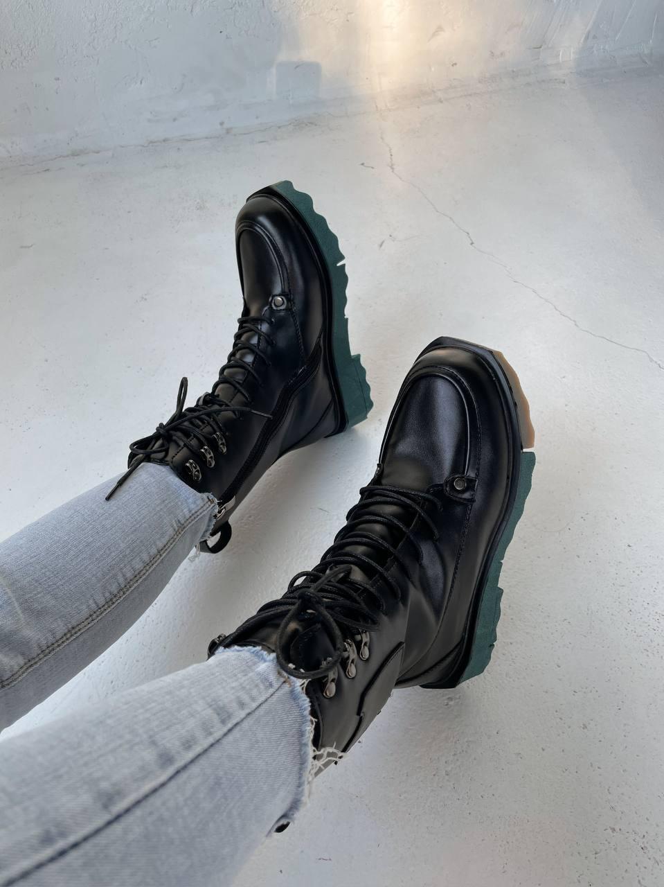 Off White Black Fur Boots (No Logo)