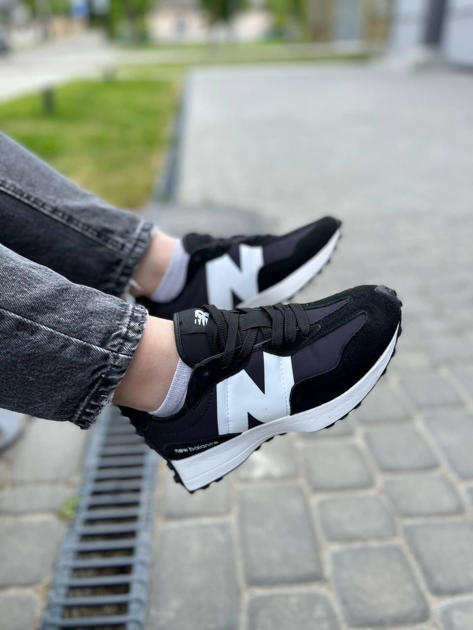 New Balance 327 Black White 3