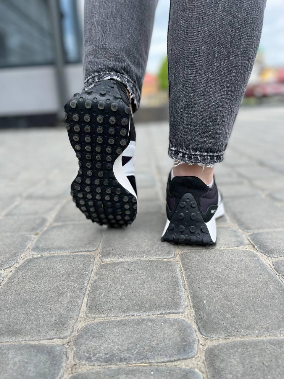 New Balance 327 Black White 3