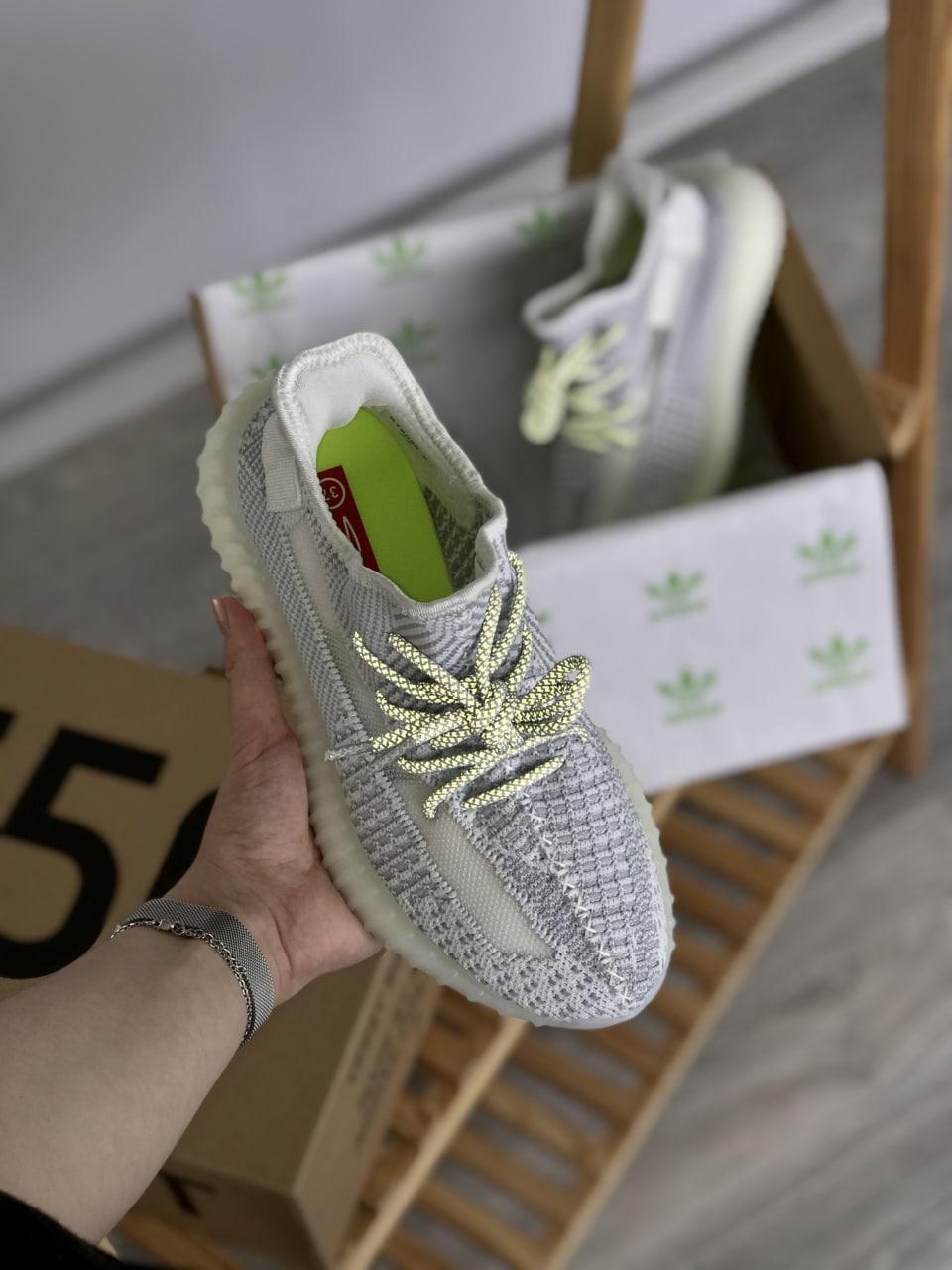 Sneakers 350 (Рефлективні Шнурки)