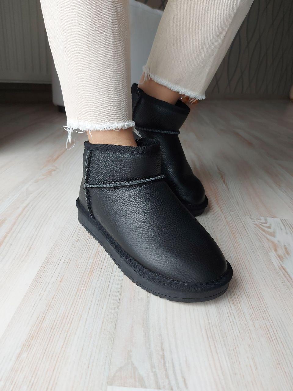 Ugg Ultra Mini Black No Brand