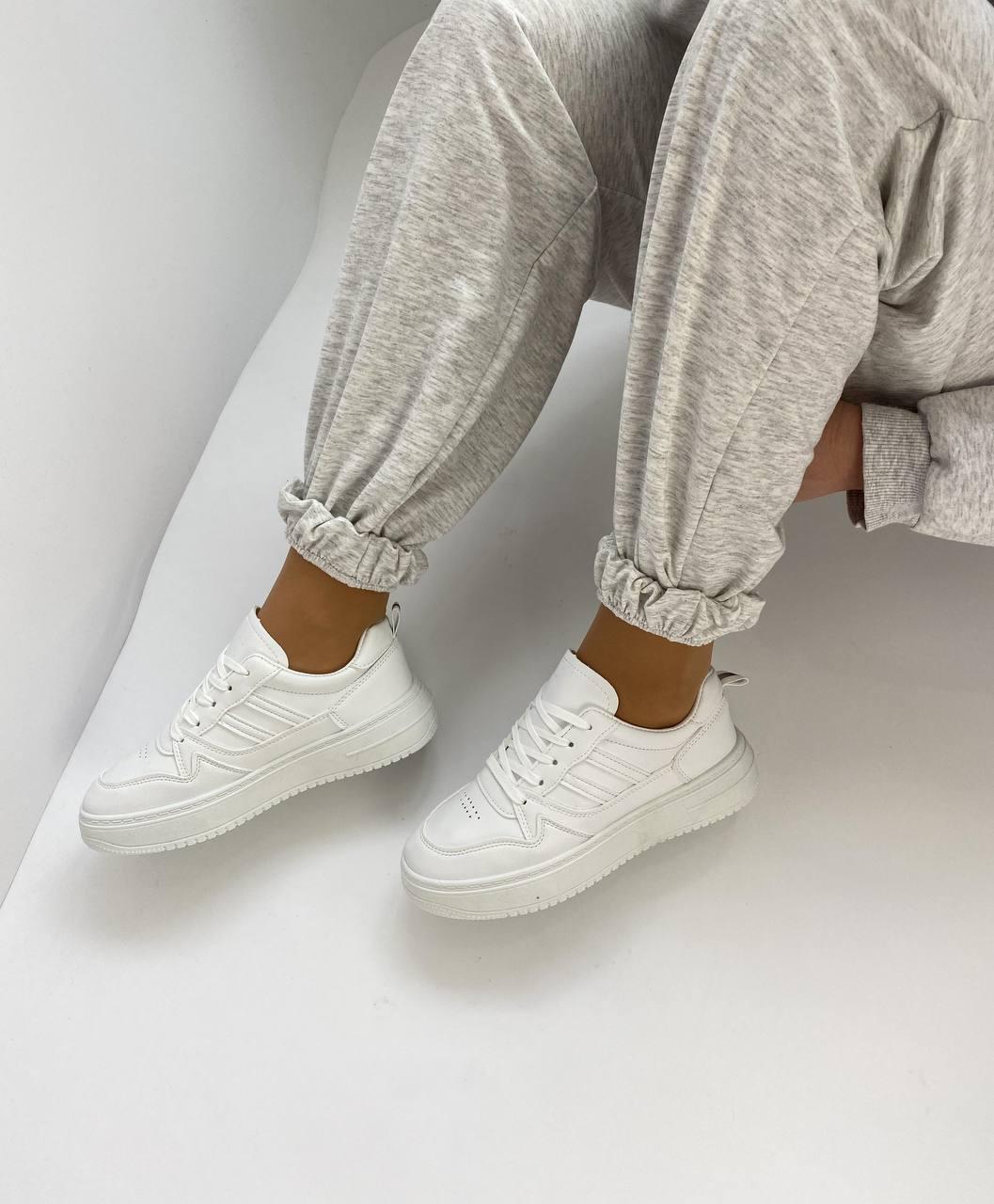 Sneakers White Low 1