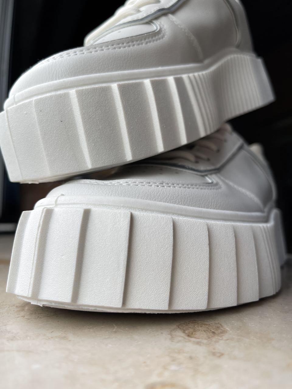 Sneakers White Reflective