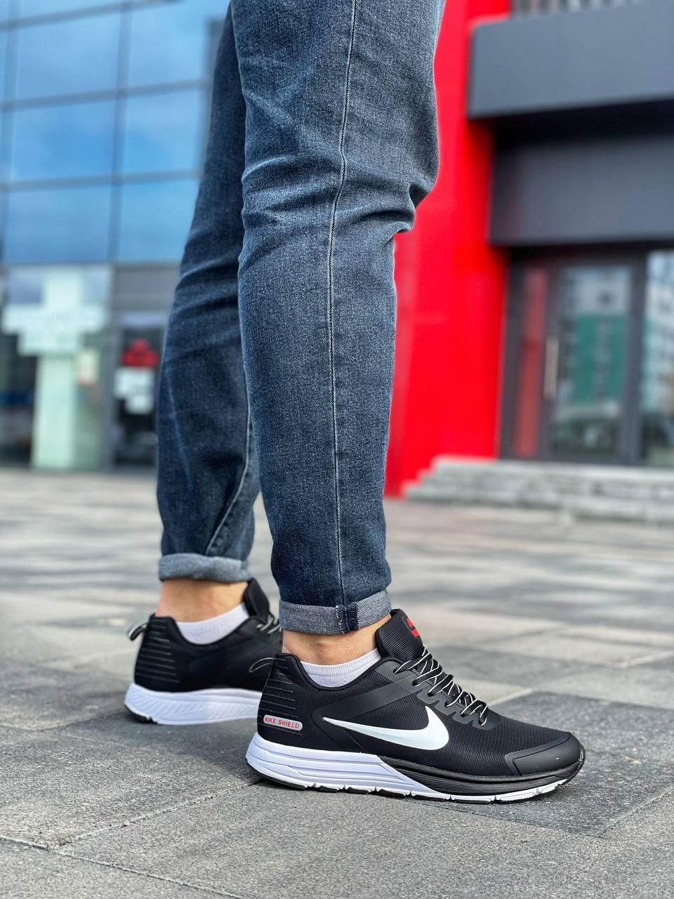 Nike Air Shield Black White