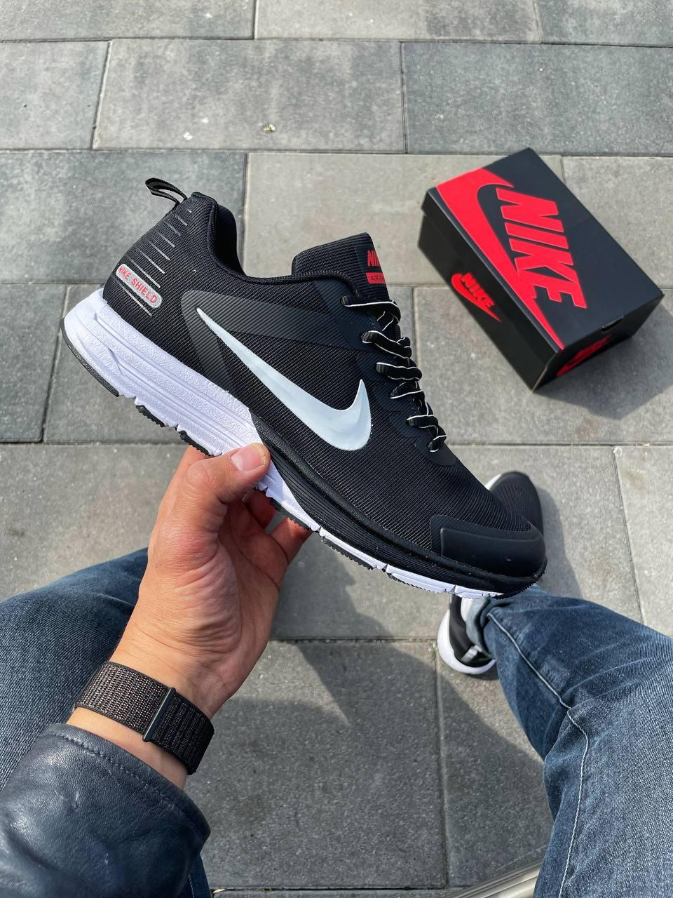 Nike Air Shield Black White
