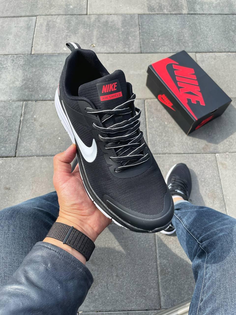 Nike Air Shield Black White