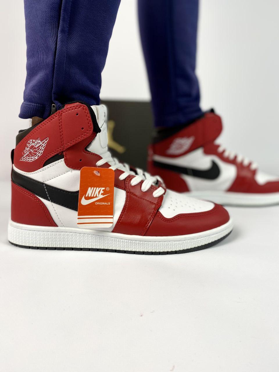 Nike Air Jordan 1 Red White Black