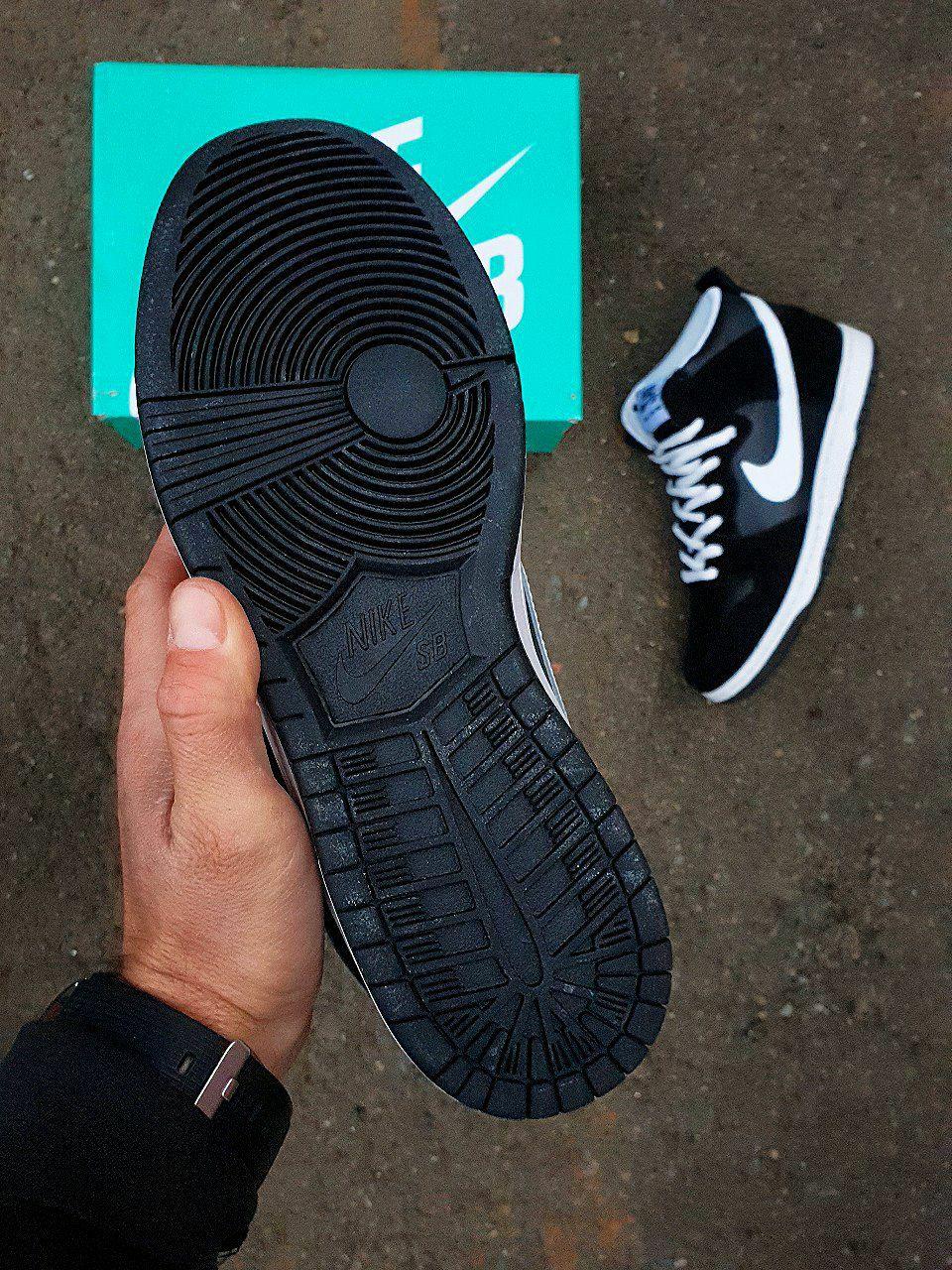 Nike SB Dunk High Black White