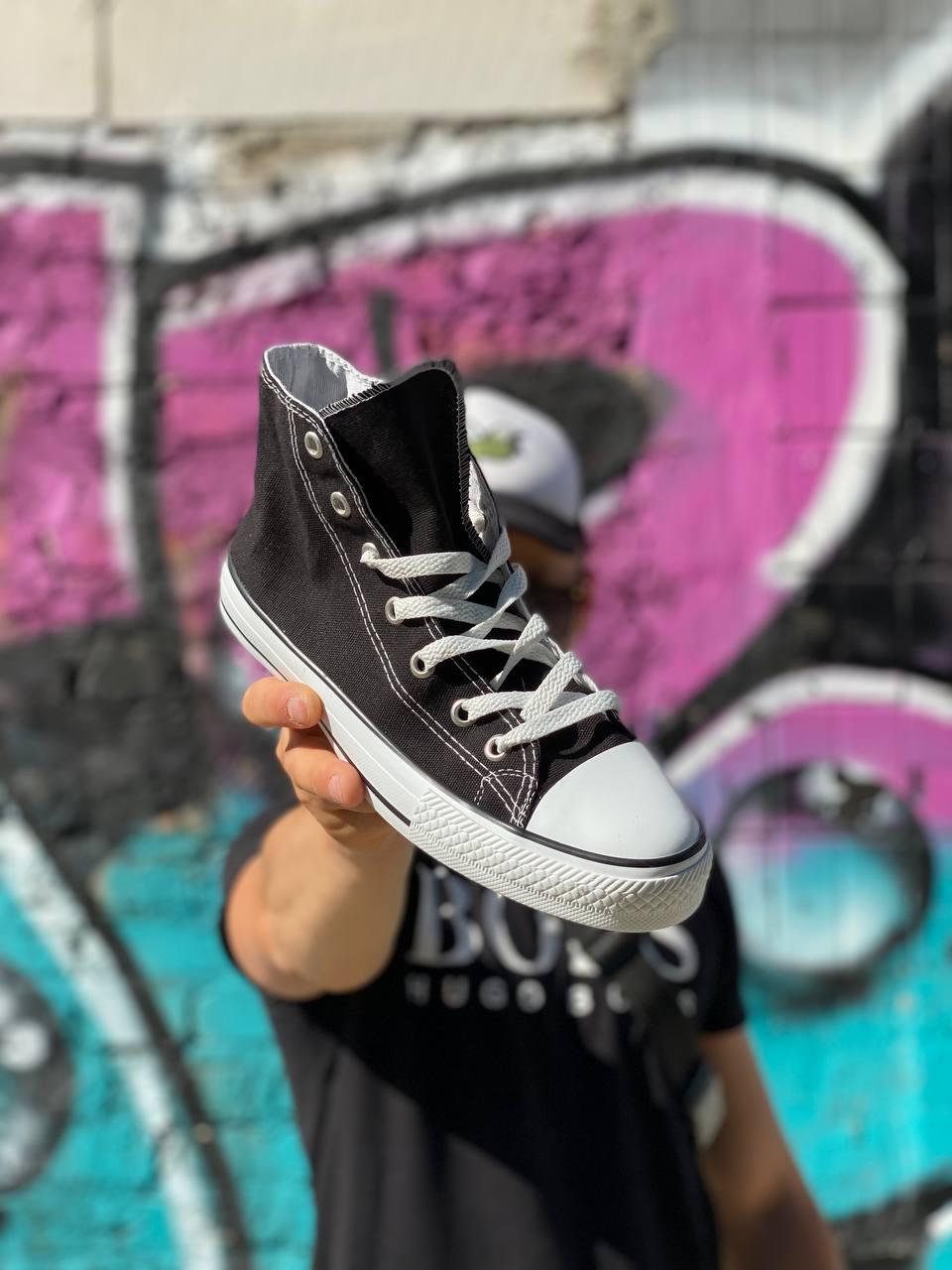 Converse Chuck 70 Classic High Top 1