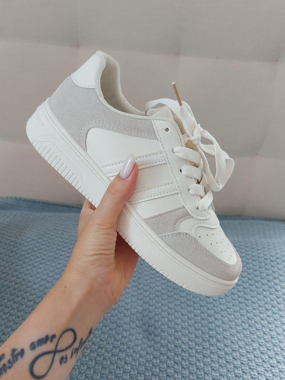 Sneakers White Beige
