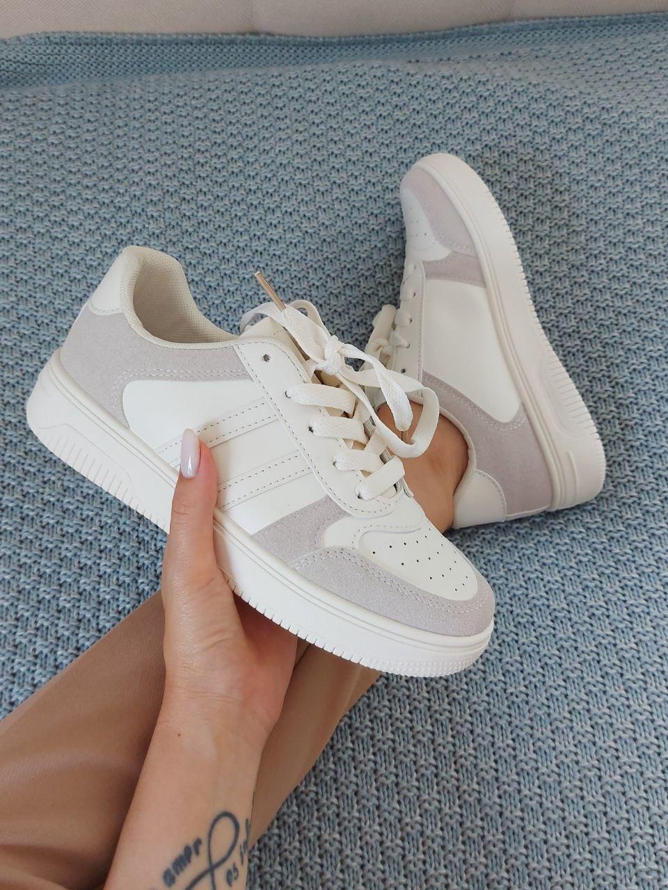 Sneakers White Beige