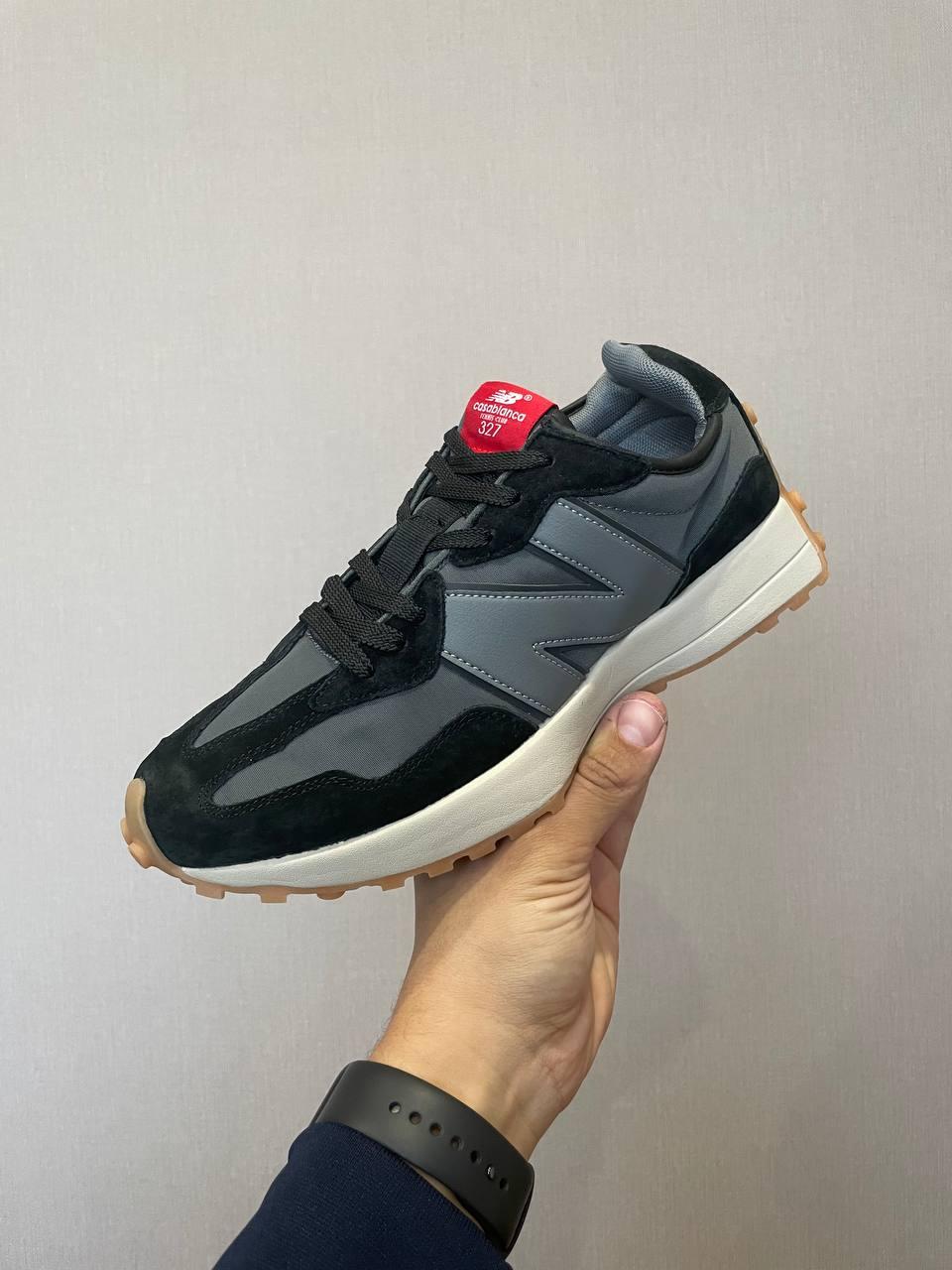 New Balance 327 Black Grey
