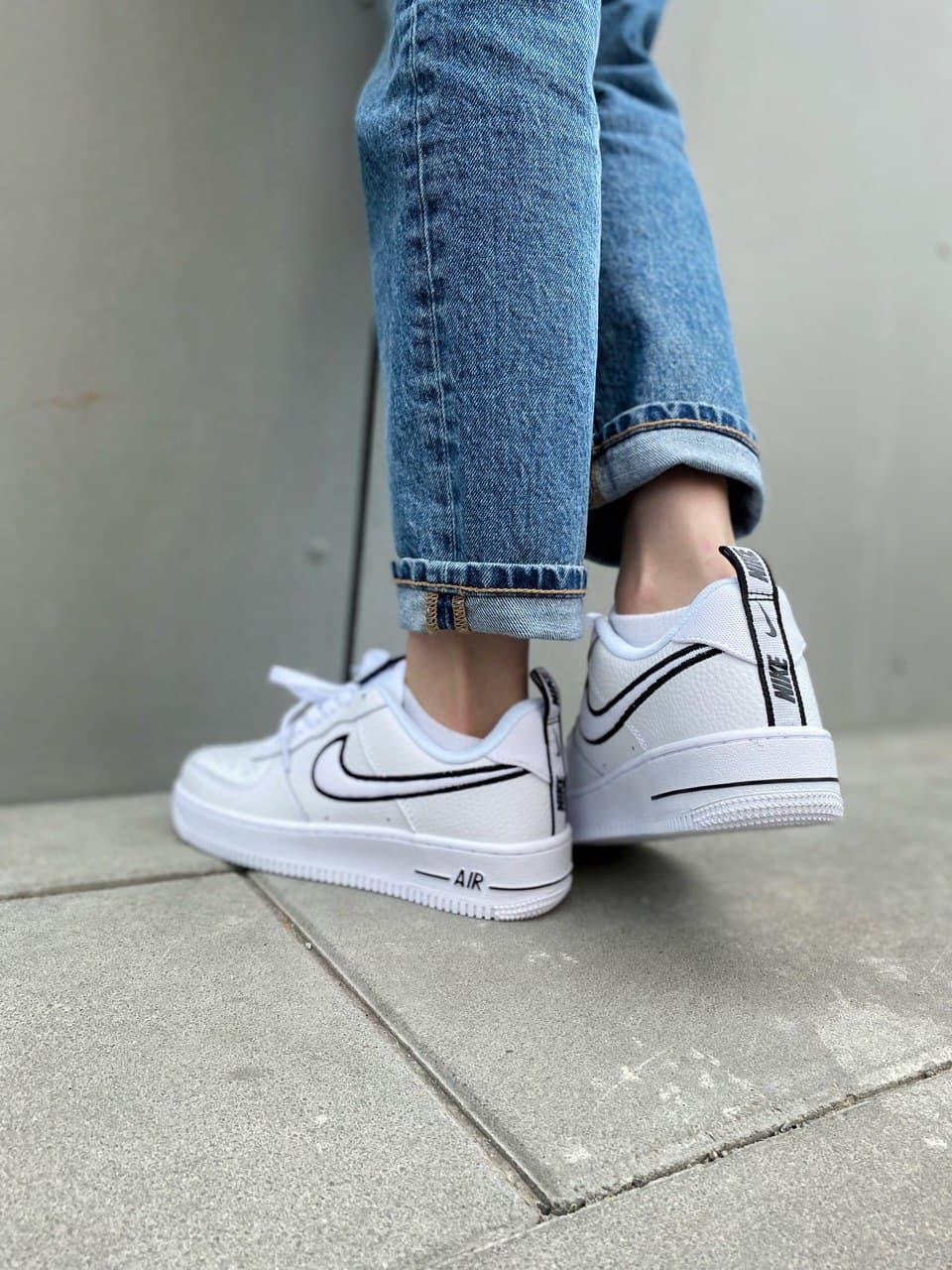 Nike Air Force White «Black Logo»