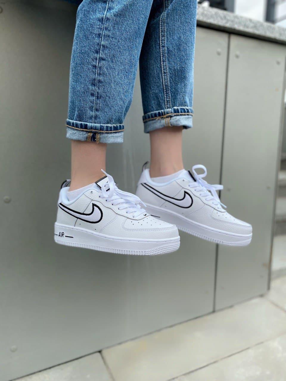 Nike Air Force White «Black Logo»