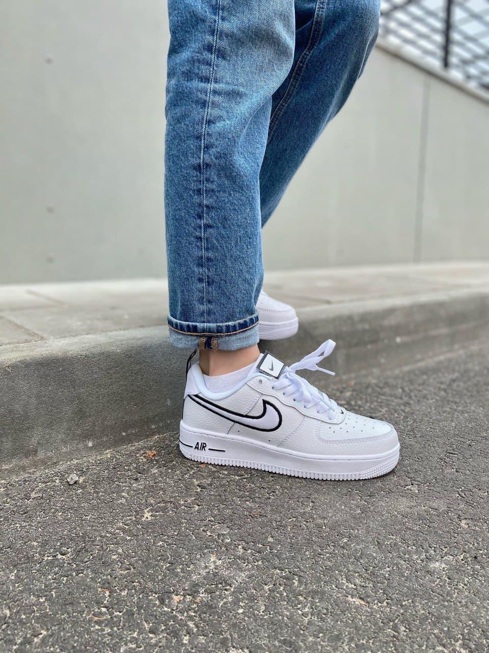 Nike Air Force White «Black Logo»