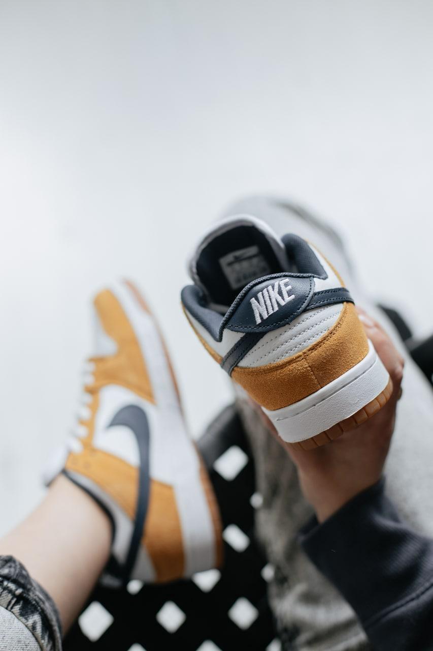 Nike SB Dunk Low Brown White