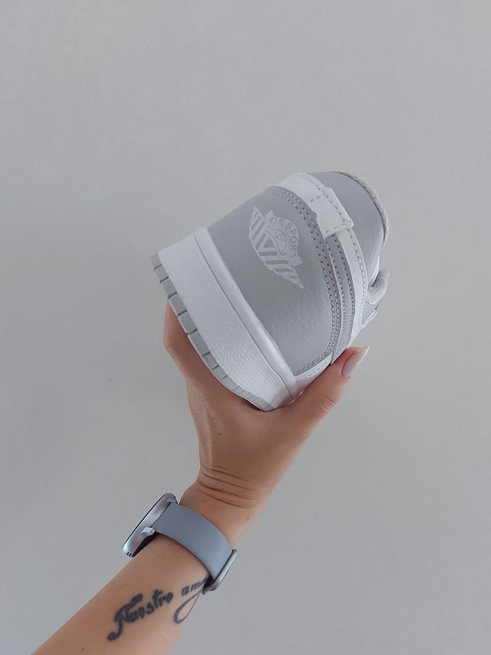 Sneakers Low Grey White