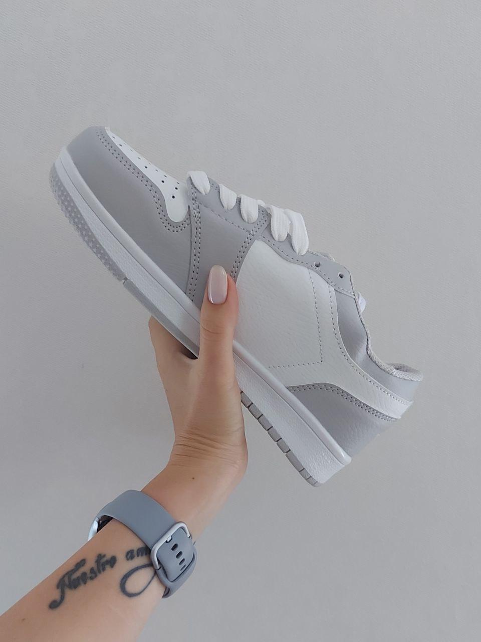 Sneakers Low Grey White