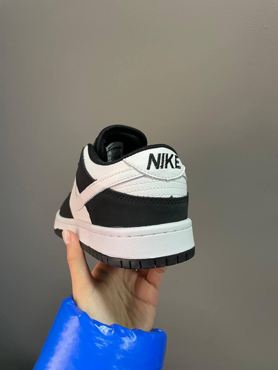 Nike SB Dunk Low Retro White Black