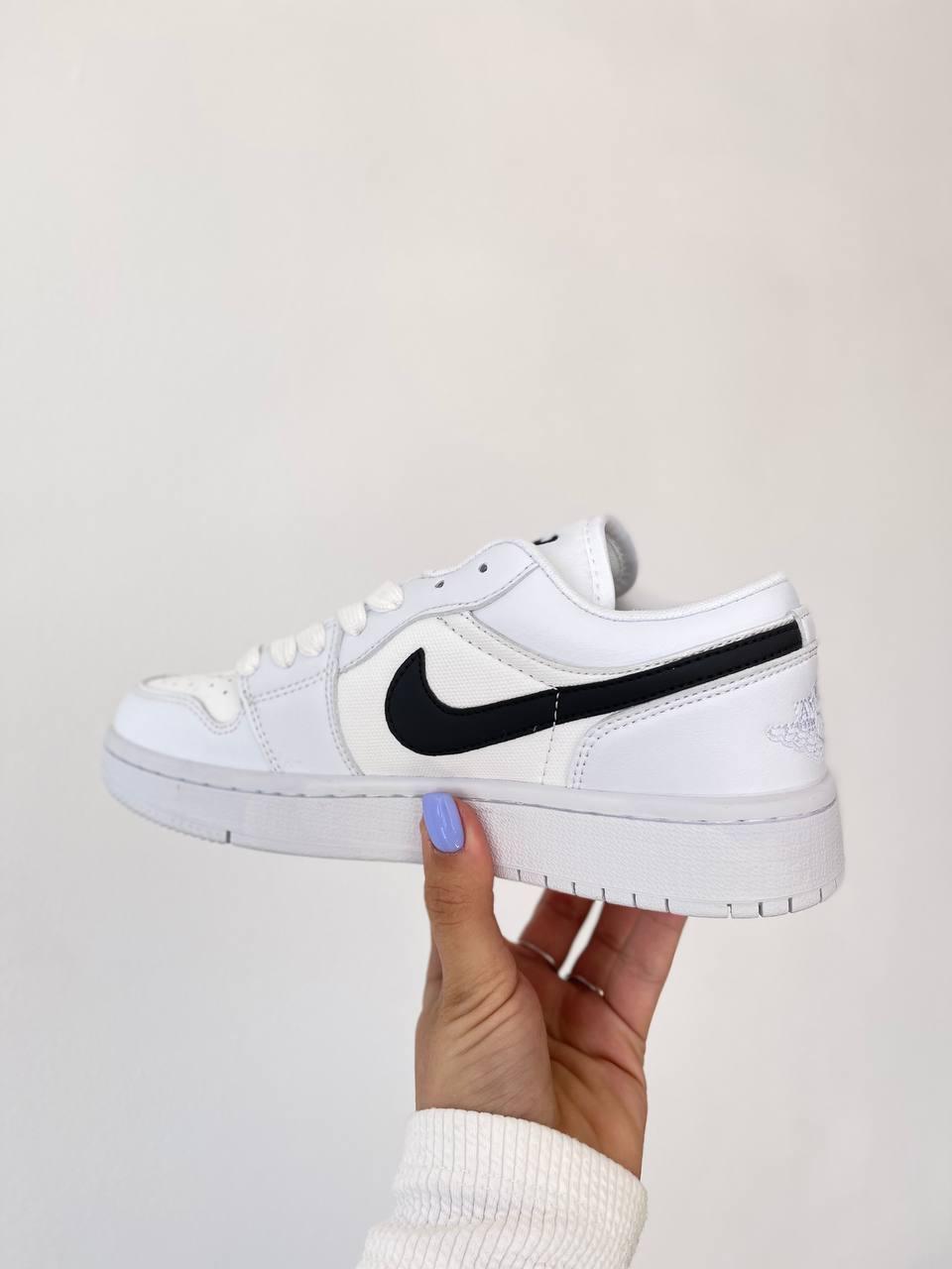 Nike Air Jordan Retro Low White Black