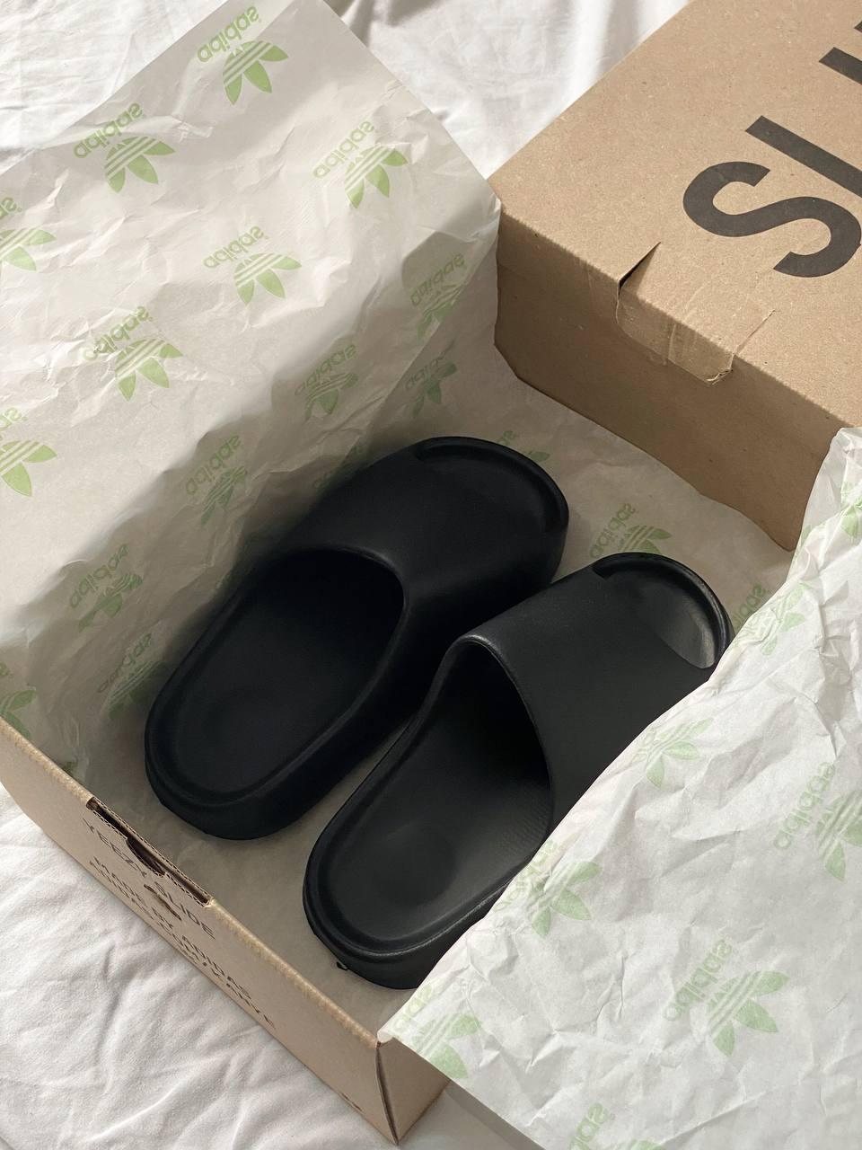 Slide Black No logo