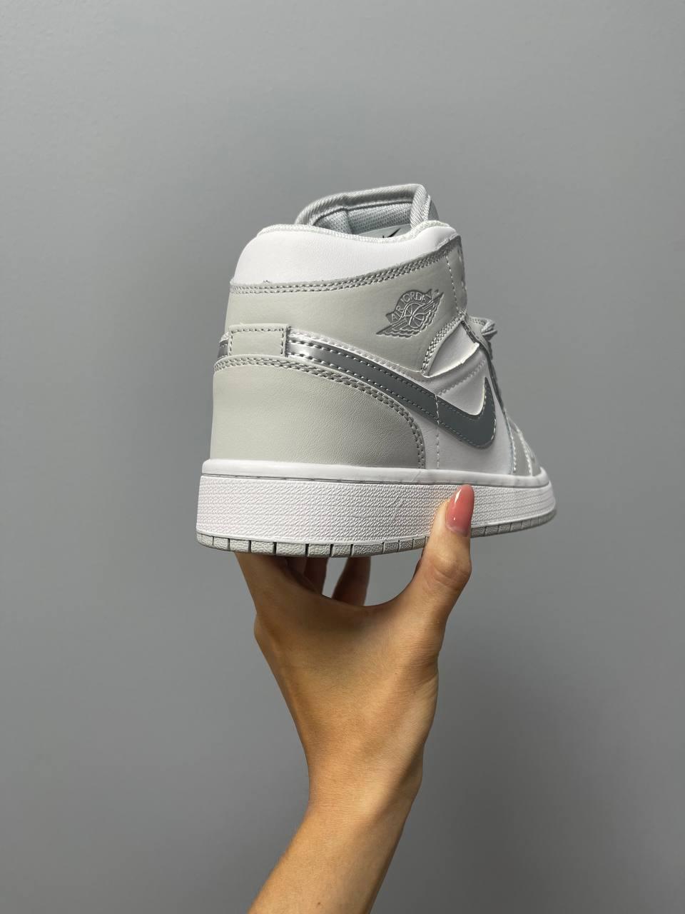 Nike Air Jordan 1 Silver Grey White