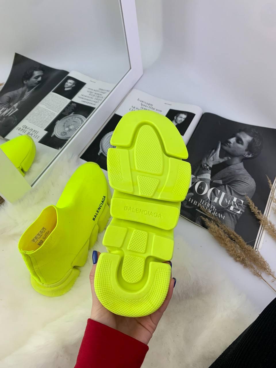 Balenciaga Speed Trainer 2.0 IN YELLOW