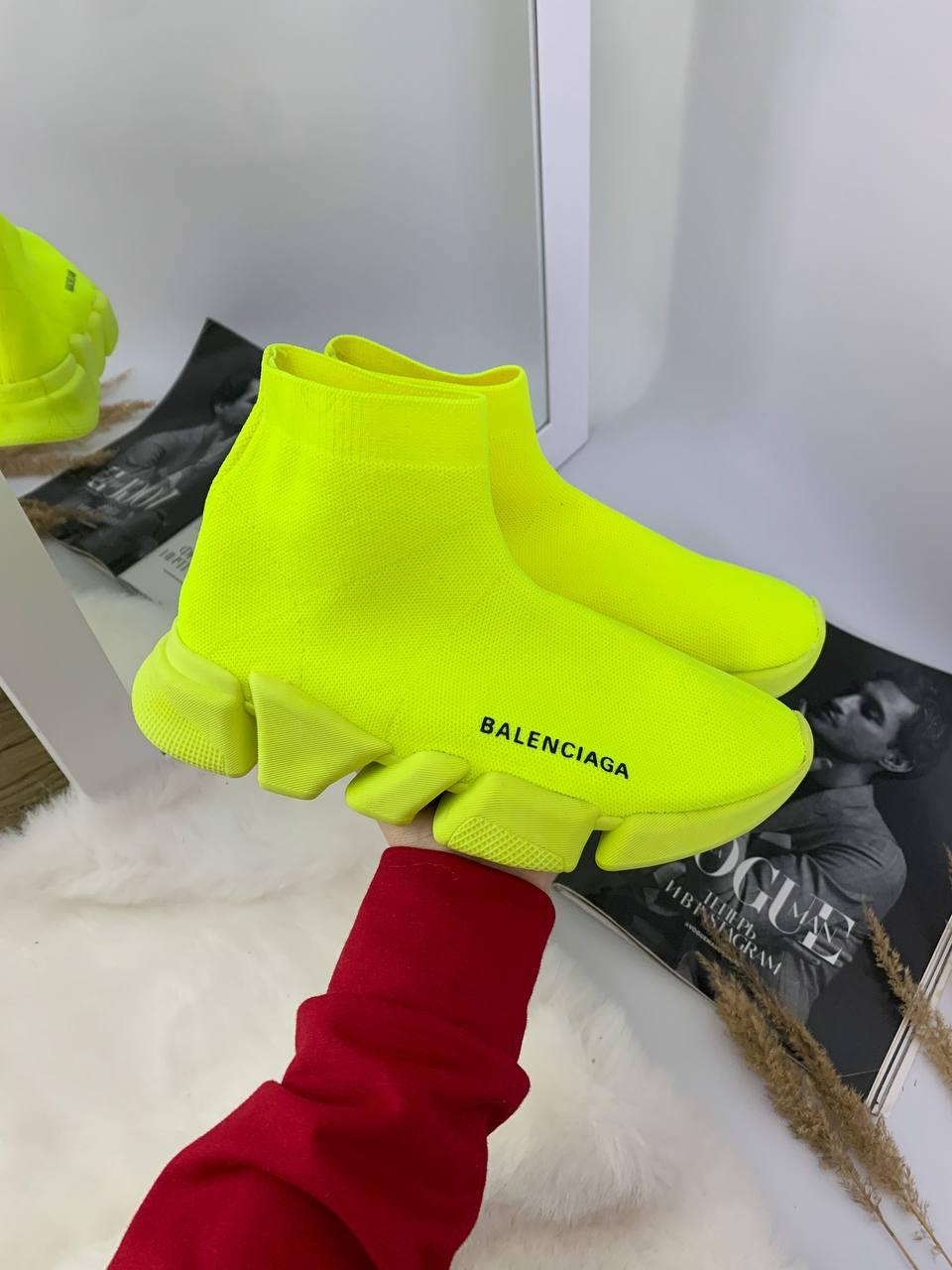Balenciaga Speed Trainer 2.0 IN YELLOW