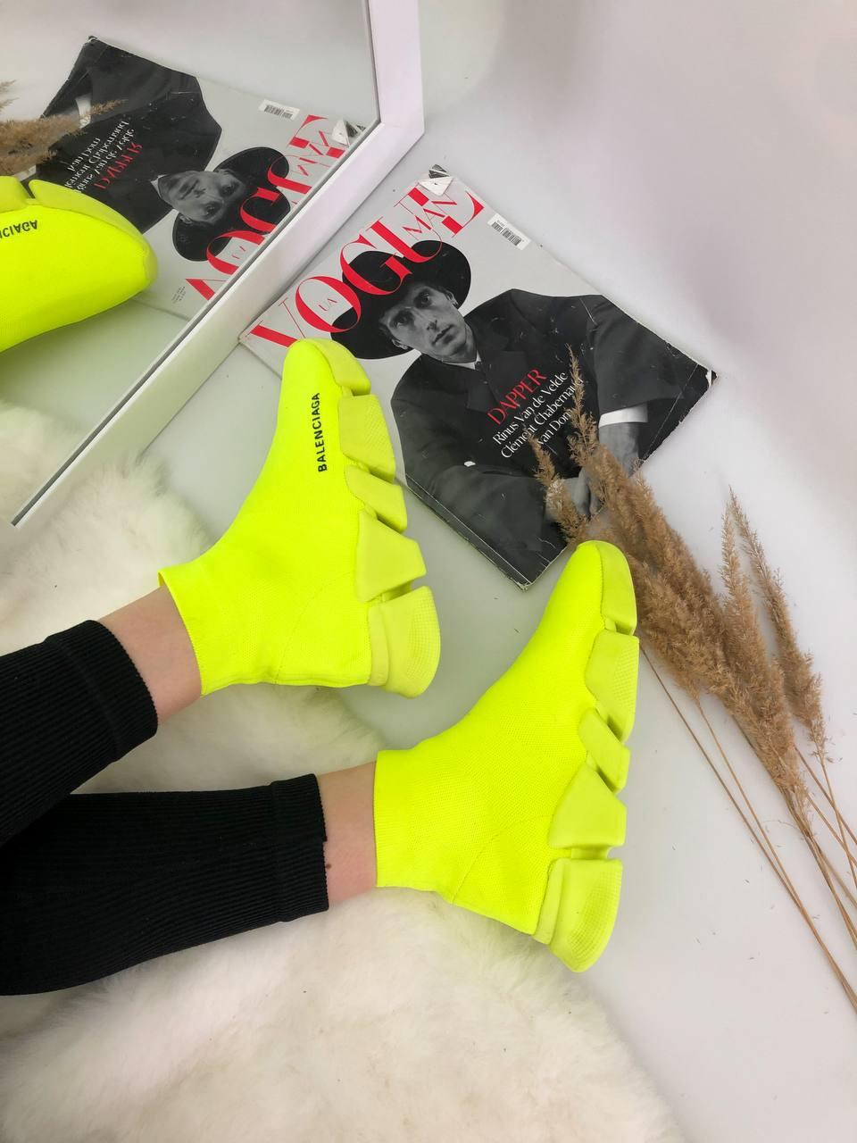 Balenciaga Speed Trainer 2.0 IN YELLOW