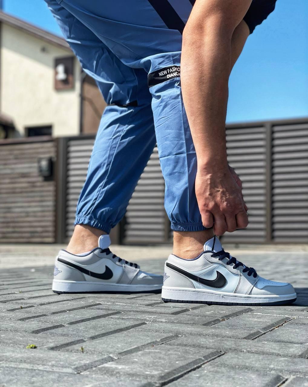 Nike Air Jordan Retro 1 Low Grey Black White