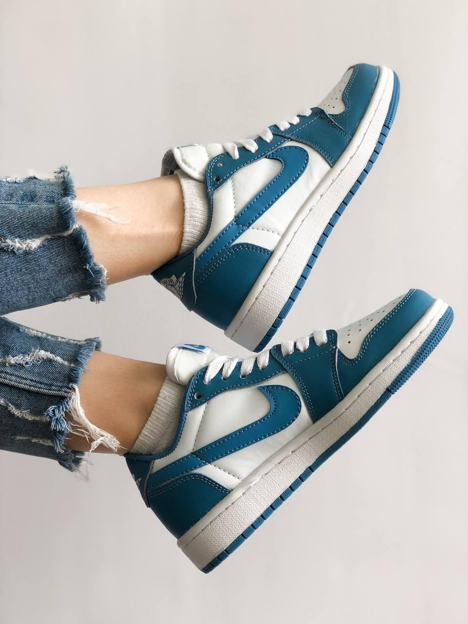 Nike Air Jordan 1 Low Blue White